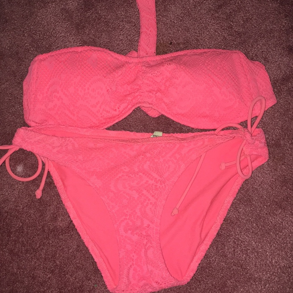 ARIE BIKINI- top & bottom